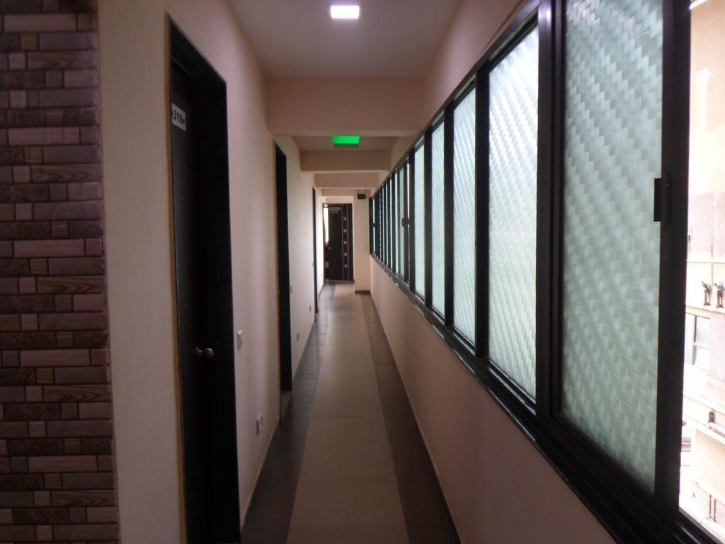 Hotel Rajdeep Inn アーメダバード エクステリア 写真